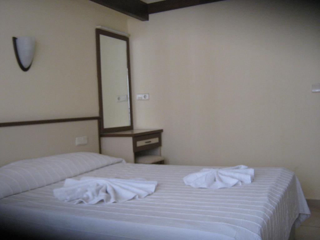 Oya Family Suites Kusadası Zimmer foto